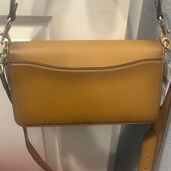 Coach Tabby 26 Tan/BRN Leather Shoulder Bag - Picture 7 of 13